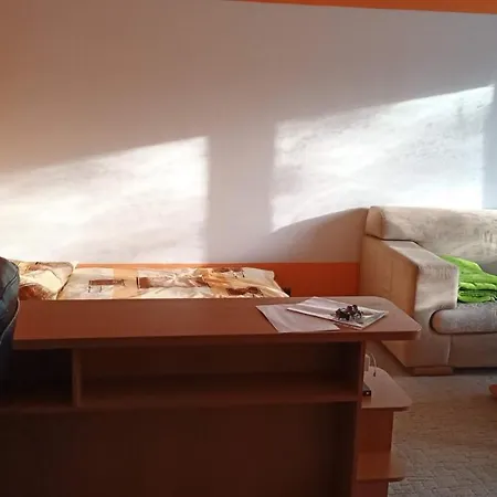 Apartment Wolf Luxusne S Plnou Vybavou S Bezplatnym Parkovanim Smart Tv A Optickym Internetom Priamo V Povazskej Bystrici Ticha Lokalita S Vsade Blizko Vhodne Pre Jednotlivcov Rodiny Pracovne Cesty Turistiku Aj Oddych Plne Vybavena Kuchyna