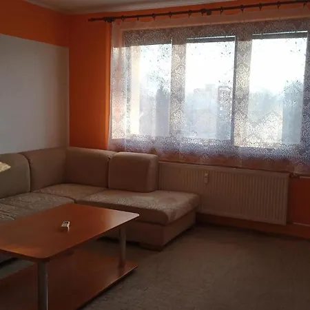 Wolf Pokojne V Povazskej Bystrici Ticha Lokalita S Parkovanim Vsade Blizko Vhodne Pre Pracovne Cesty Turistiku Aj Oddych Plne Vybavena Kuchyna * Povazska Bystrica