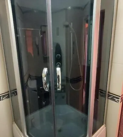 Apartment Wolf Luxusne S Plnou Vybavou S Bezplatnym Parkovanim Smart Tv A Optickym Internetom Priamo V Povazskej Bystrici Ticha Lokalita S Vsade Blizko Vhodne Pre Jednotlivcov Rodiny Pracovne Cesty Turistiku Aj Oddych Plne Vybavena Kuchyna Považská Bystrica