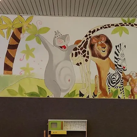 Wolf Luxusne S Plnou Vybavou S Bezplatnym Parkovanim Smart Tv A Optickym Internetom Priamo V Povazskej Bystrici Ticha Lokalita S Vsade Blizko Vhodne Pre Jednotlivcov Rodiny Pracovne Cesty Turistiku Aj Oddych Plne Vybavena Kuchyna 公寓