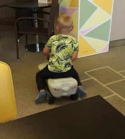 Apartment Wolf Luxusne S Plnou Vybavou S Bezplatnym Parkovanim Smart Tv A Optickym Internetom Priamo V Povazskej Bystrici Ticha Lokalita S Vsade Blizko Vhodne Pre Jednotlivcov Rodiny Pracovne Cesty Turistiku Aj Oddych Plne Vybavena Kuchyna